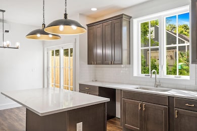 21 Magnolia Ln unit 21, Gardiner, ME 04345 - photo 4