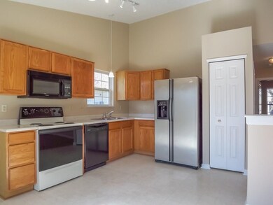 1085 Country Meadow Ct, Franklin, IN 46131 - photo 7