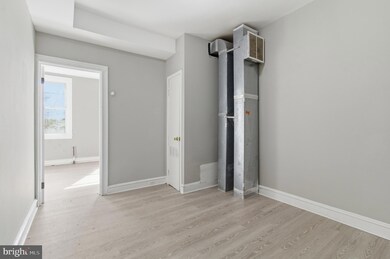 2726 Beryl Ave, Baltimore, MD 21205 - photo 6