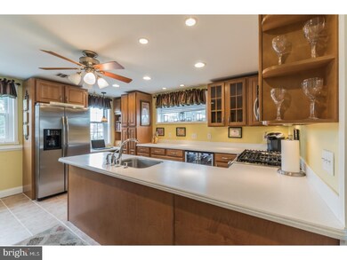 57 Briarcliffe Rd, Glenolden, PA 19036 - photo 7