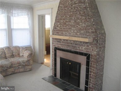 107 W Centre St, Woodbury, NJ 08096 - photo 4