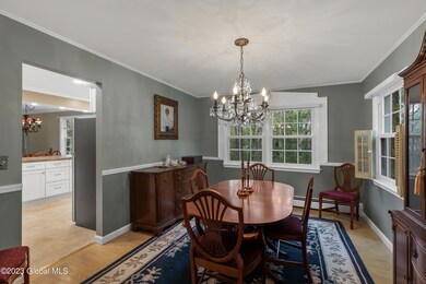 Formal dining room