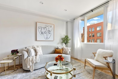 725 Lafayette Ave unit 2R, Brooklyn, NY 11221 - photo 3