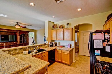 6 BEAUTIFUL KITCHEN