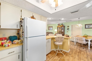 10913 SW 83rd Ave, Ocala, FL 34481 - photo 4