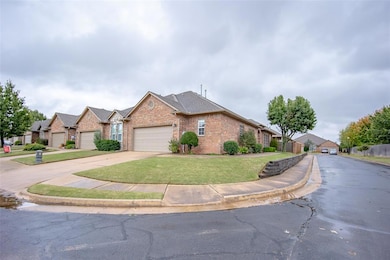 1640 Laurel Place, Edmond, OK 73003 - photo 3