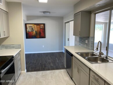 Barbara Blanchard - 6 kit to dining