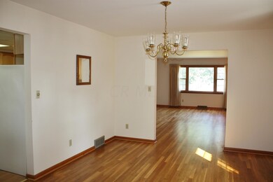 25 Erie Rd, Columbus, OH 43214 - photo 7