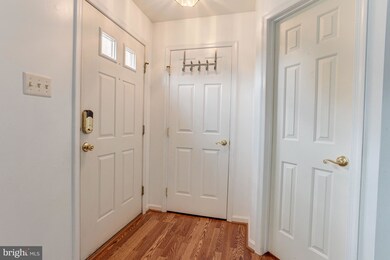 5302 Castlestone Dr, Rosedale, MD 21237 - photo 2