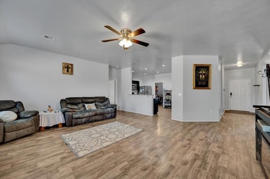 1841 W Antler Way, Mustang, OK 73064 - photo 7