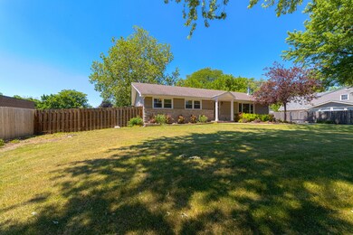 2281 Hicks Rd, Rolling Meadows, IL 60008 - photo 5