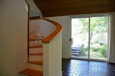 43 Duck Pond Rd, Vineyard Haven, MA 02568 - photo 4