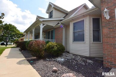 5205 N Rothmere Dr, Peoria, IL 61615 - photo 2