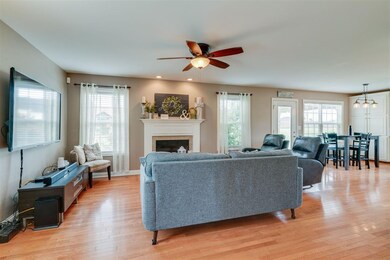 705 N Russell St, Portland, TN 37148 - photo 6