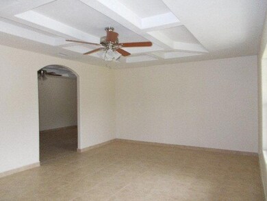 1113 W 4th St, Weslaco, TX 78596 - photo 2