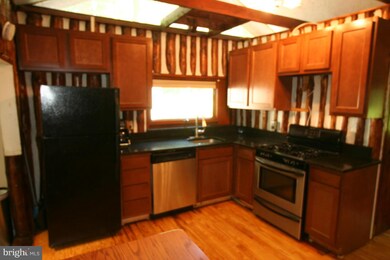 8371 N Point Rd, Manassas, VA 20112 - photo 7