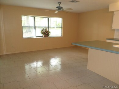 KITCHEN & DINING