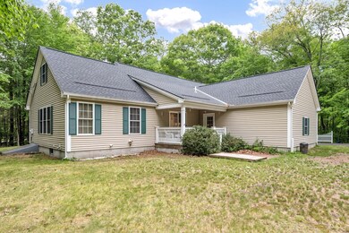 130 N Pembroke Rd, Epsom, NH 03234 - photo 3