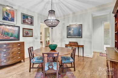 164 Cherokee Rd unit 2A, Charlotte, NC 28207 - photo 6