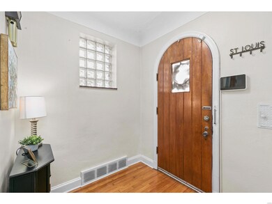 6x6 vestibule with glass block window.