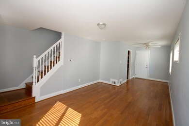 6723 Kenyon Dr, Alexandria, VA 22307 - photo 2