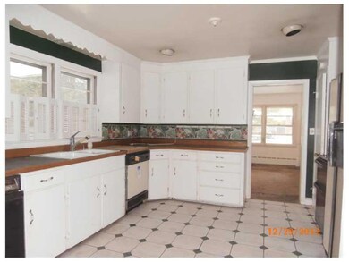 1472 Westbrook St, Portland, ME 04102 - photo 3