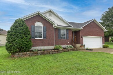 117 Aulbern Dr E, Mount Washington, KY 40047 - photo 3