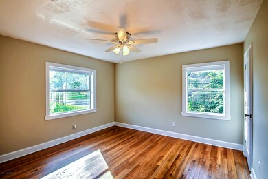 2554 Lake Shore Blvd, Jacksonville, FL 32210 - photo 5