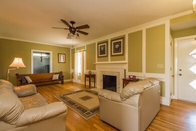 318 Pleasant Hill Dr, Harrodsburg, KY 40330 - photo 4