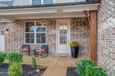 7252 Edgewater Dr, Olive Branch, MS 38654 - photo 2