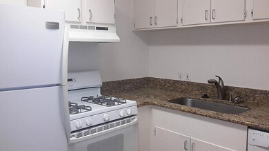 1801 Cortlandt St unit 16, Houston, TX 77008 - photo 7