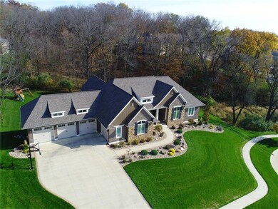 3610 Spring Valley Place NE, Cedar Rapids, IA 52411 - photo 2