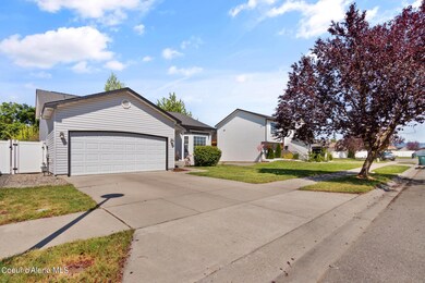 2275NMethowCt-EXTERIOR (9)