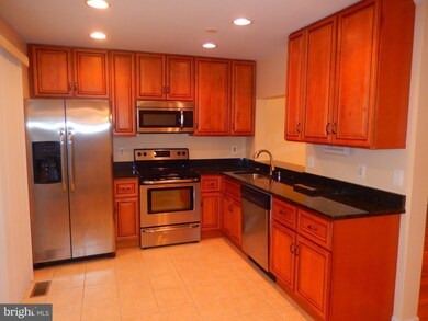 13918 Ludington Place, Centreville, VA 20121 - photo 7