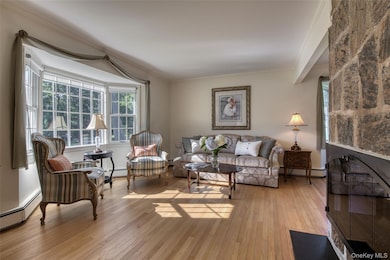 750 Mayflower Rd, Mattituck, NY 11952 - photo 5