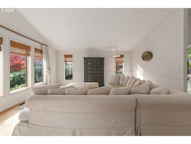 1750 Tabor St, Eugene, OR 97401 - photo 5