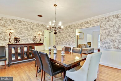 2808 Whirlaway Cir, Herndon, VA 20171 - photo 7