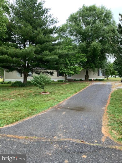 303 Bens Ct, Felton, DE 19943 - photo 2