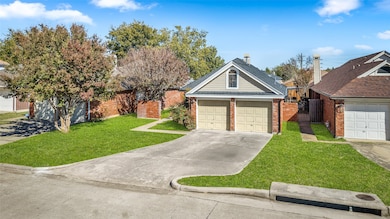 3062 Rustlewind Ln, Grand Prairie, TX 75052 - photo 4