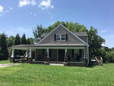 221 Underwood St unit A-C, Asheboro, NC 27203 - photo 2