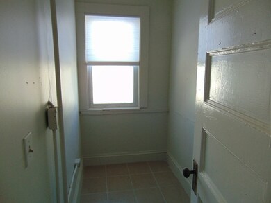 74 Taylor St unit 2, Quincy, MA 02170 - photo 4