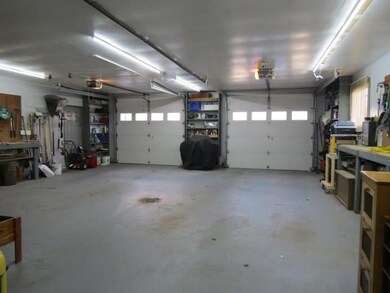 502 N Grand St, Portland, IN 47371 - photo 3