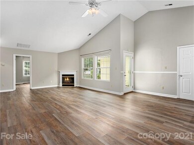2 Gatehouse Ct, Asheville, NC 28803 - photo 3