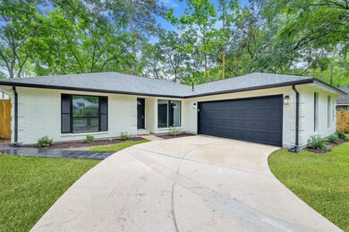 8 N Brook Pebble Ct, Spring, TX 77380 - photo 2