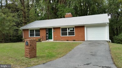 1213 Van Buren Dr, Fort Washington, MD 20744 - photo 2