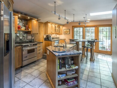 6 Greenwood Ln, South Hadley, MA 01075 - photo 6