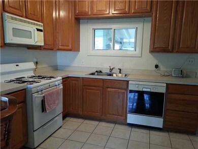 4208 Elbern Ave, Columbus, OH 43213 - photo 2