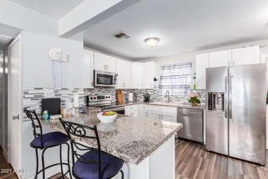 833 E Dolphin Ave, Mesa, AZ 85204 - photo 5