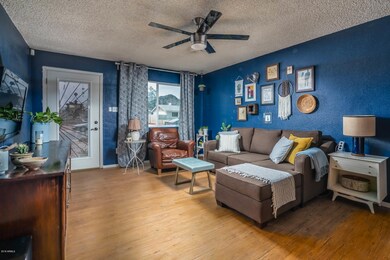 9813 N 11th St, Phoenix, AZ 85020 - photo 4