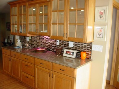 Custom Hutch
